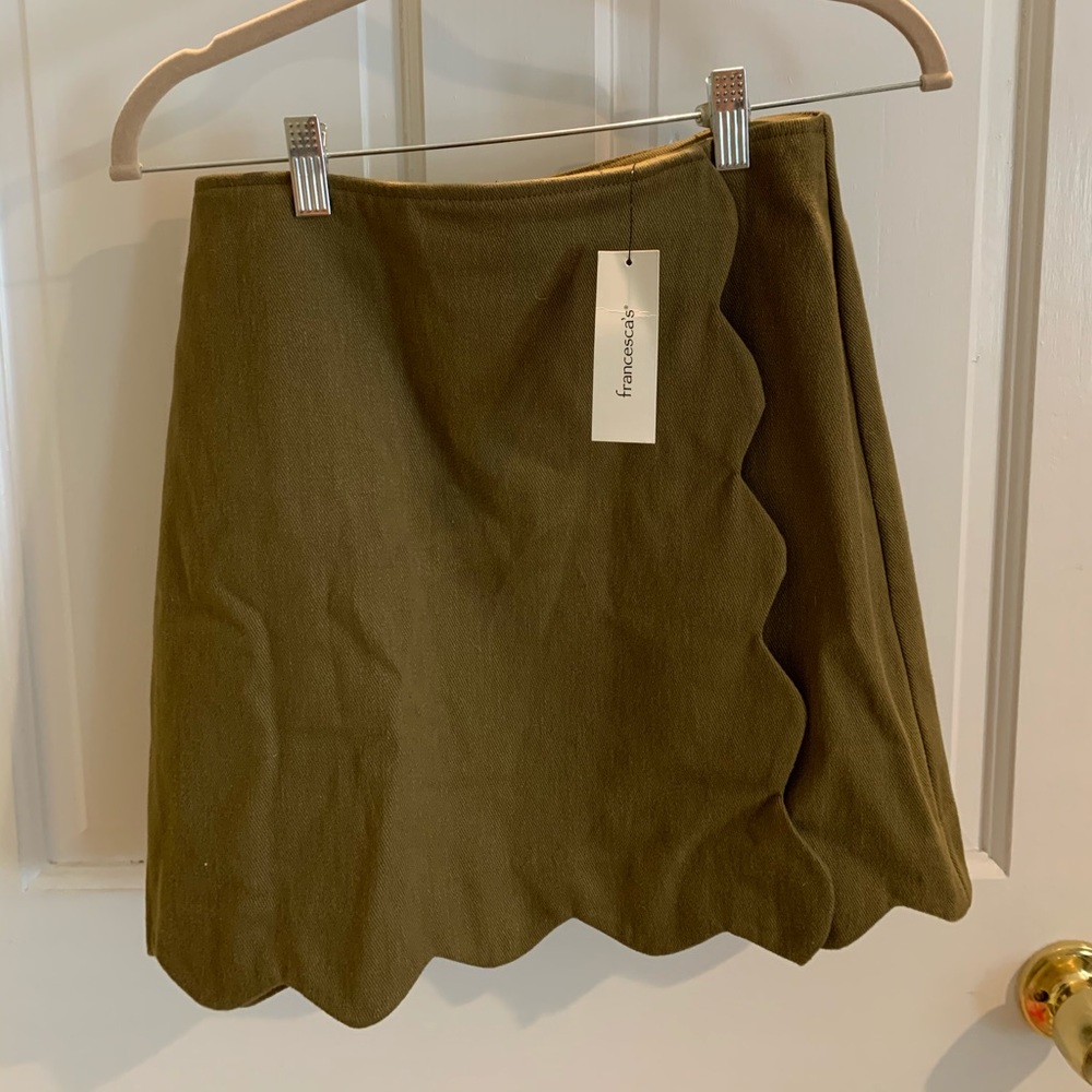 Francesca’s skirt